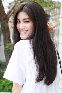 明星八卦爆料安悦溪视频,明星八卦背后的真相揭秘  第1张